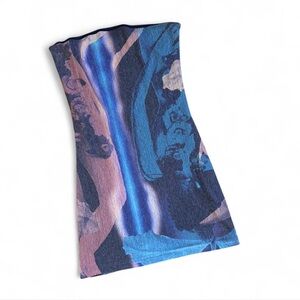 With jean blue and pink strapless mini dress